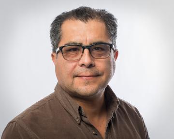 Carlos Olmos